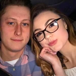 Meet your Posher, Jillian